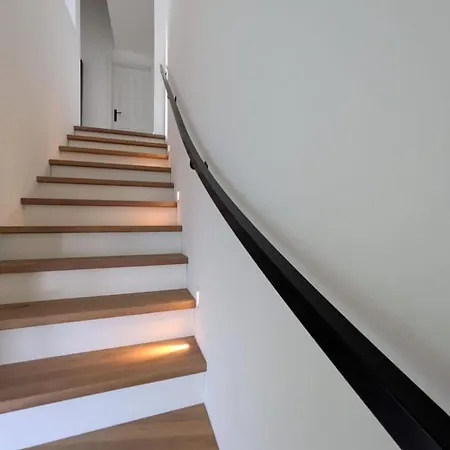 Kleines Von 1870 Nyaraló