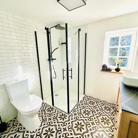 Nyaraló Kleines Von 1870 *