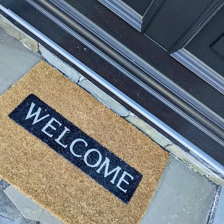 Nyaraló Kleines Von 1870 *