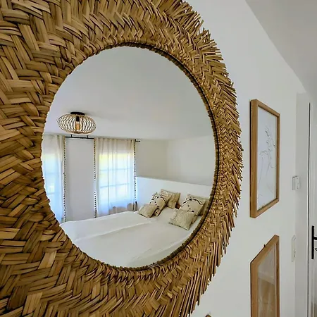 Kleines Von 1870 Nyaraló